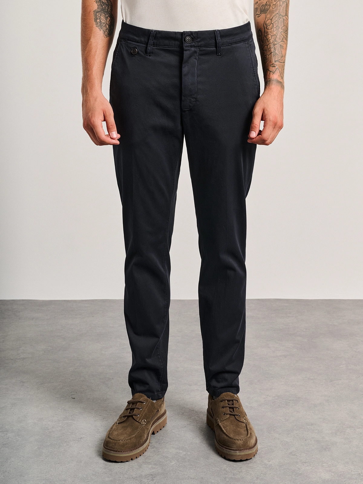 5 898.811.9.054 Black